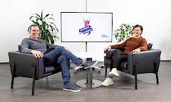 Vidocastin juontaja Tapio Ala-Rautalahti ja castin vieras Kirsi Lavikka